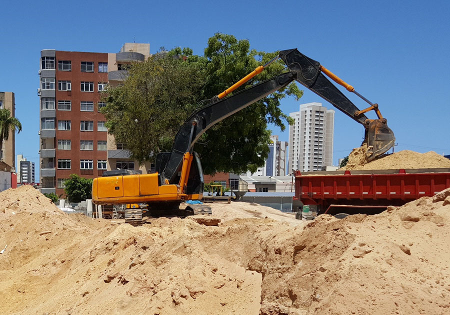 XE 210 hydraulic excavator