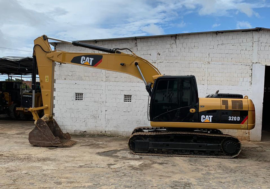 Caterpillar 320D excavator
